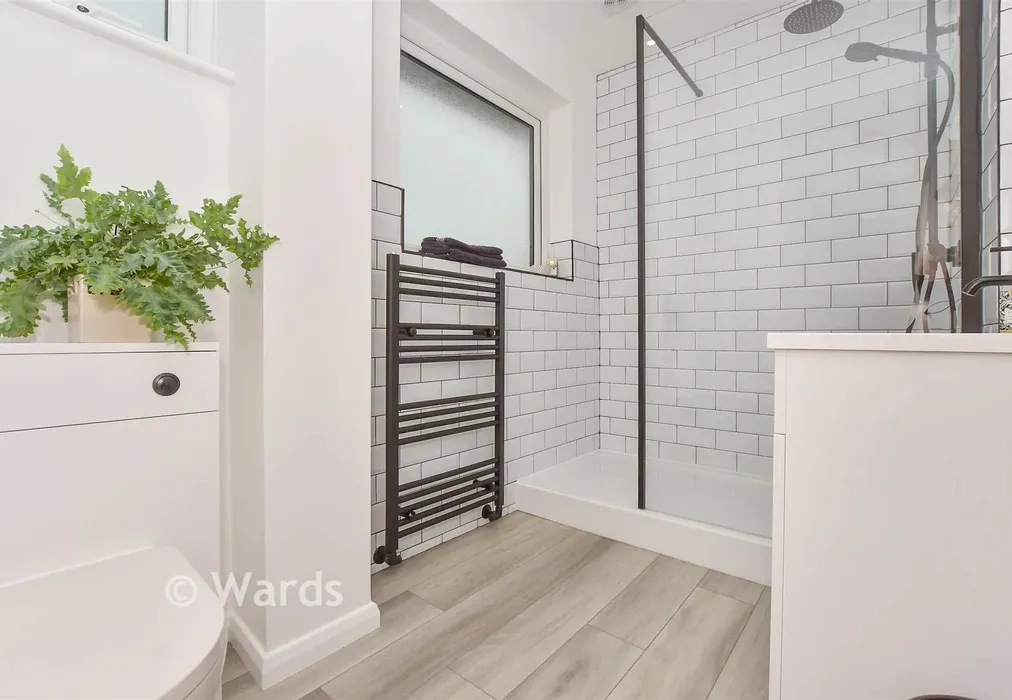 Shower Room - Front Road, Woodchurch, Ashford, Kent - Wards of Kent