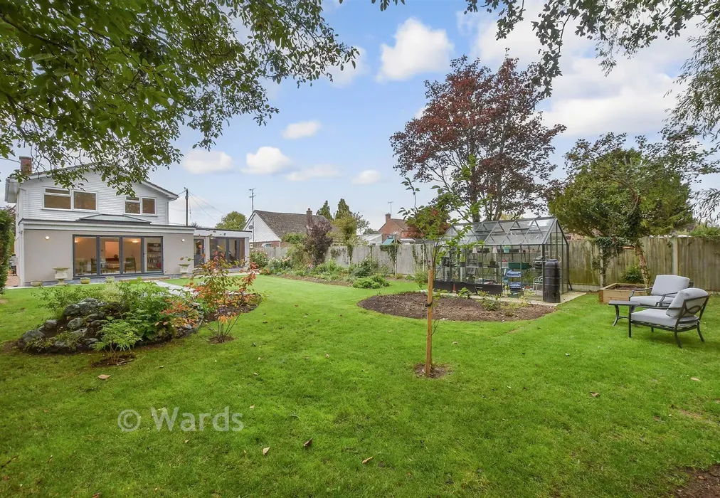 Rear Garden - Front Road, Woodchurch, Ashford, Kent - Wards of Kent