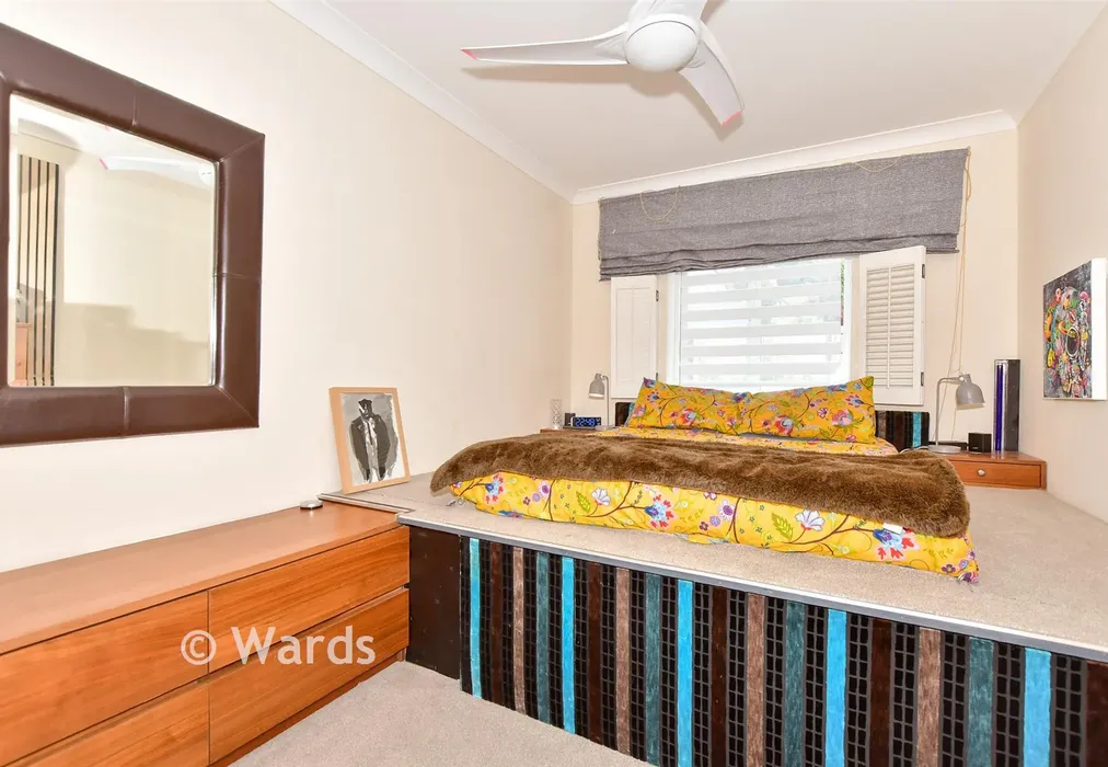 Bedroom 1 - Seabrook Road, Hythe, Kent - Wards of Kent