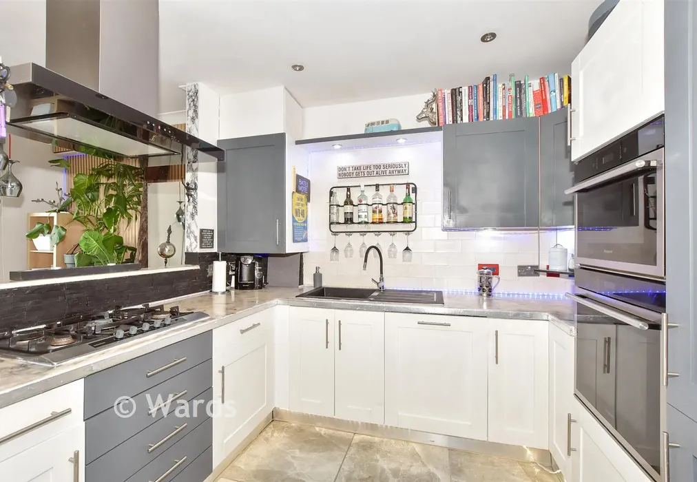 Kitchen - Seabrook Road, Hythe, Kent - Wards of Kent