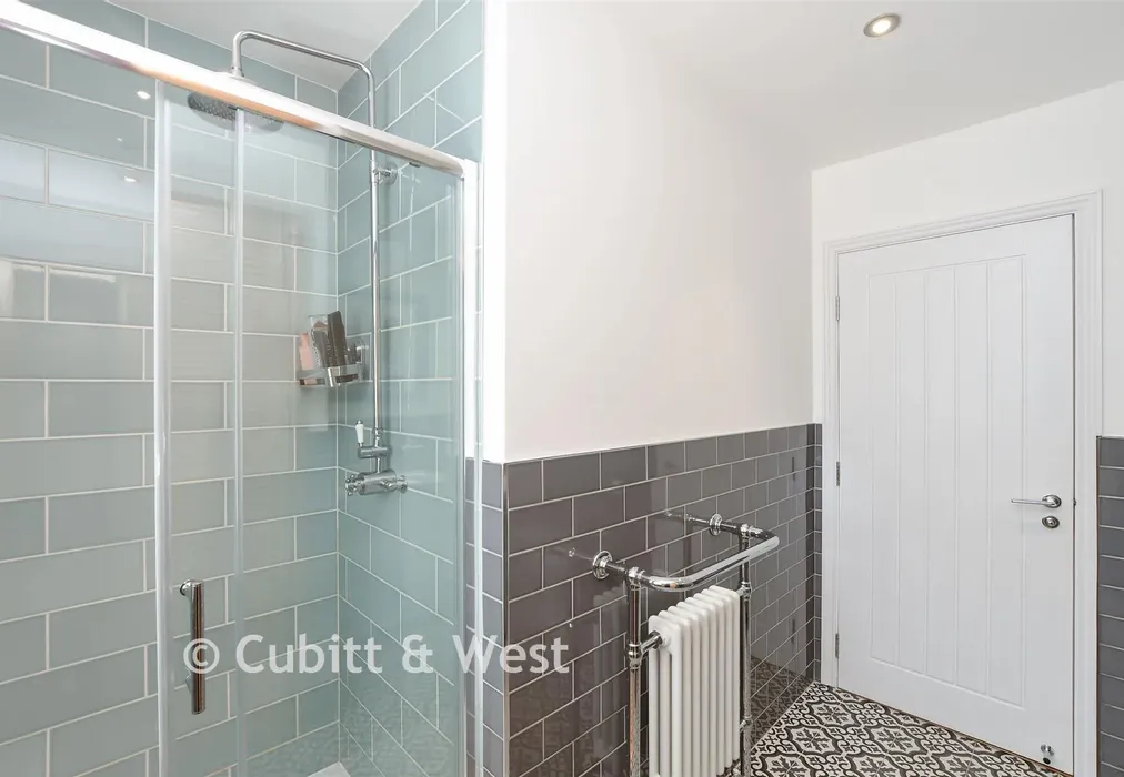 Shower Room - Mount Avenue, Chaldon, Caterham, Surrey - Wards of Kent