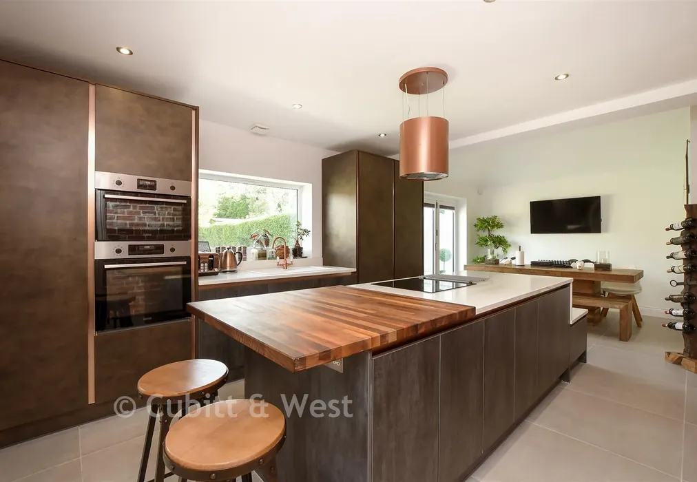 Kitchen/Diner - Mount Avenue, Chaldon, Caterham, Surrey - Wards of Kent