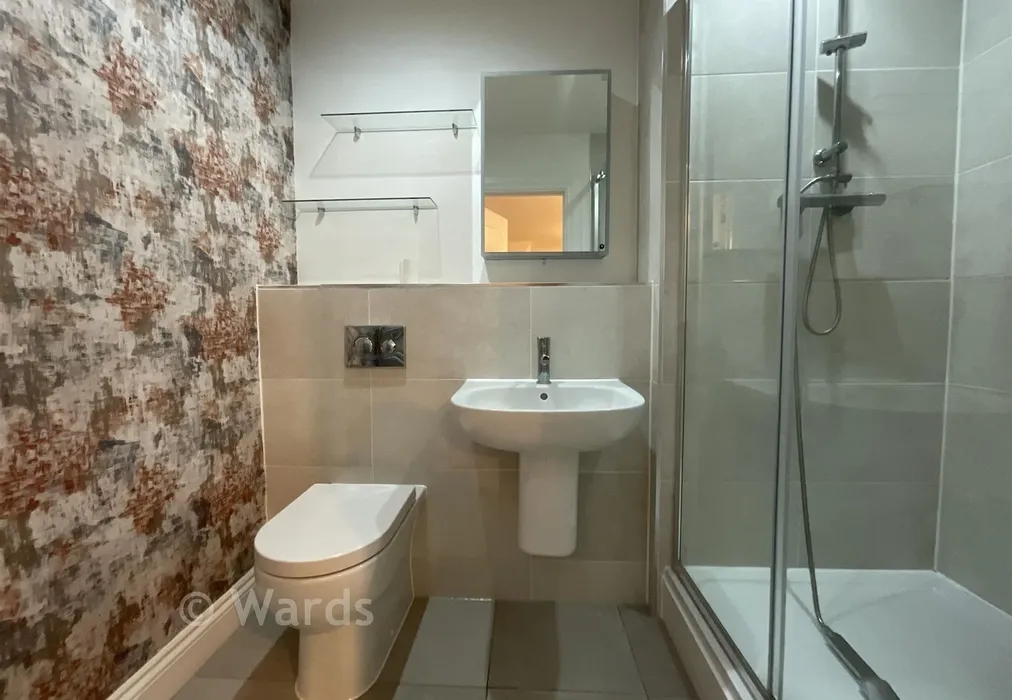 En-Suite Shower Room - Linksfield Road, Westgate-On-Sea, Kent - Wards of Kent