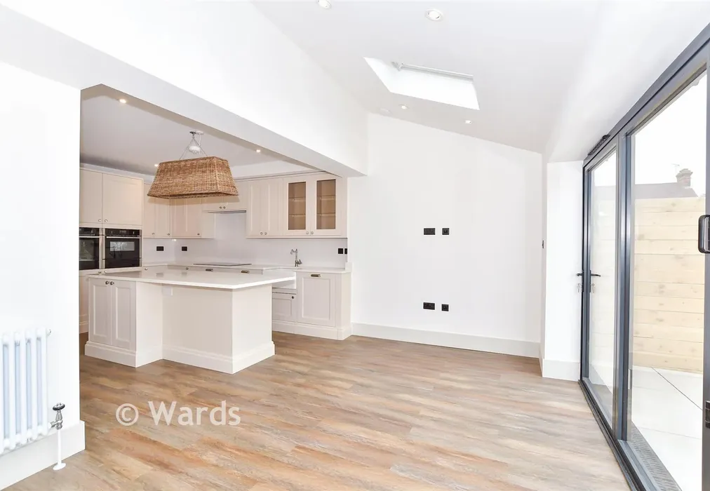 Kitchen/Dining Area - Curzon Road, Maidstone, Penenden Heath, Kent - Wards of Kent