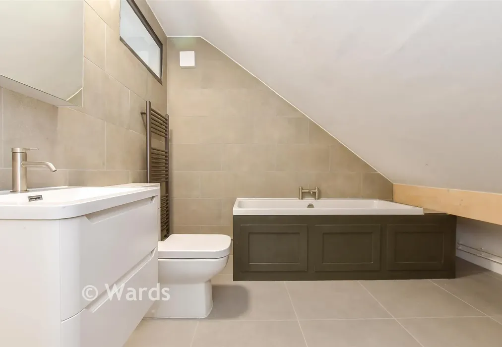 Loft Room - St. Peter's Grove, Canterbury, Kent - Wards of Kent
