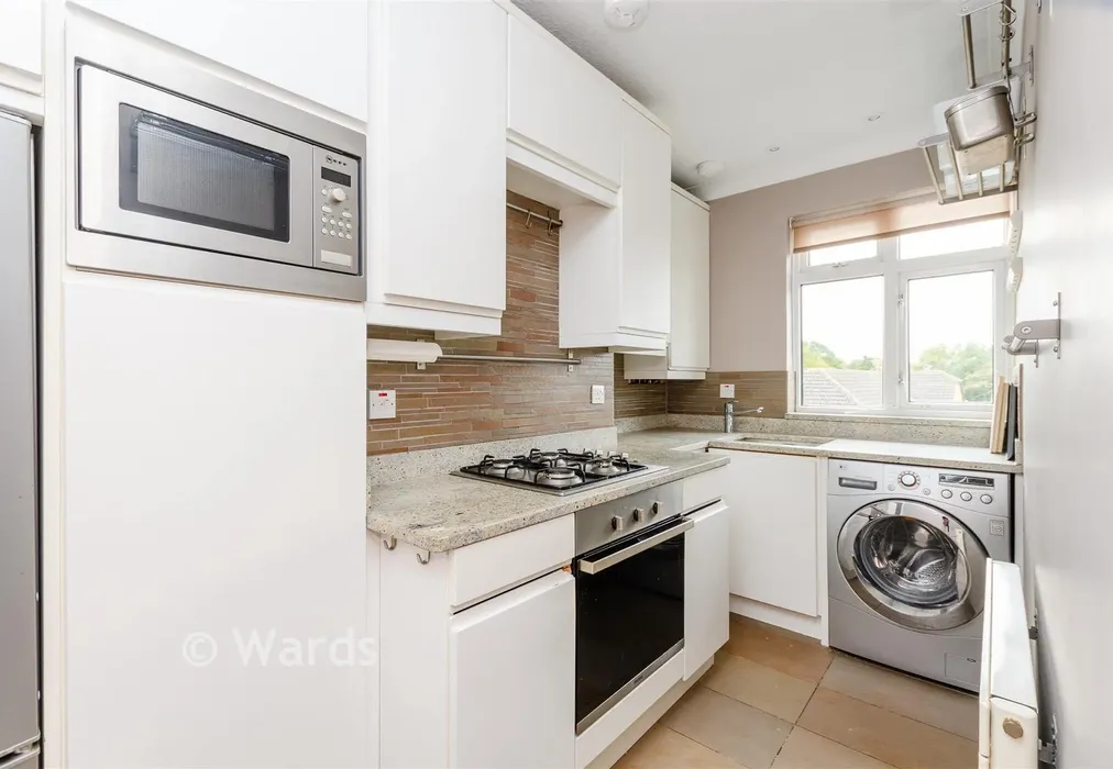 Kitchen - Mayplace Road East, Barnehurst, Kent - Wards of Kent