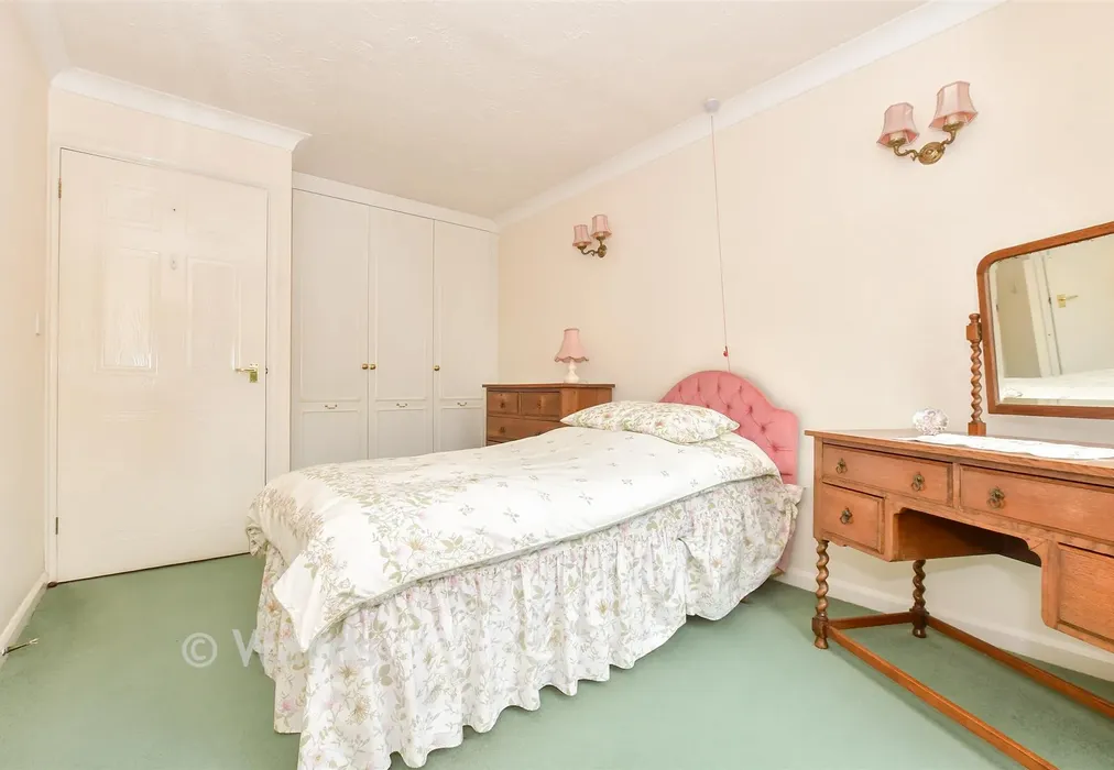 Bedroom - Station Road West, Canterbury, Kent - Wards of Kent