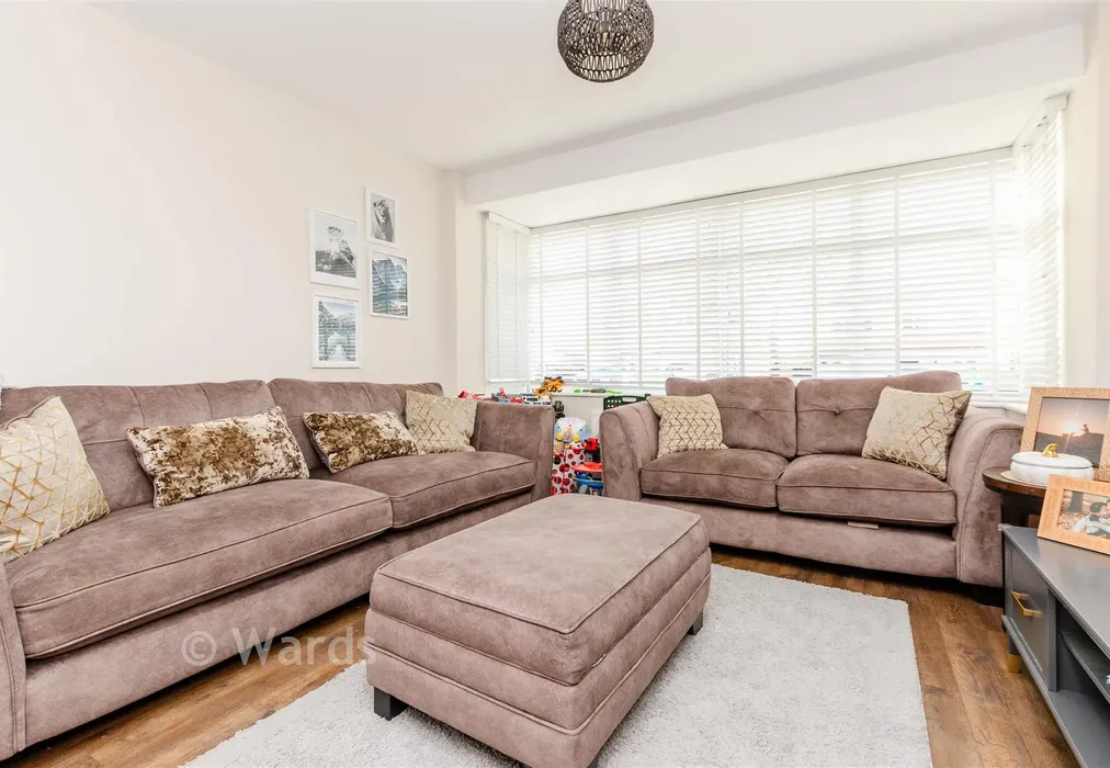 Lounge - Raeburn Road, Sidcup, Kent - Wards of Kent