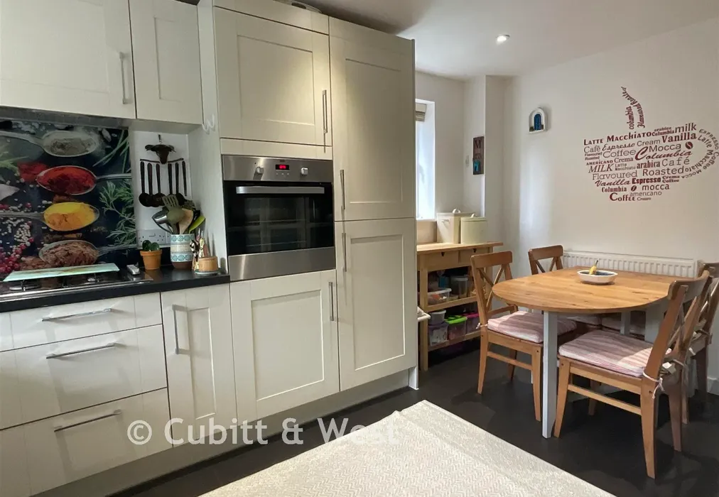 Kitchen - Fellows Gardens, Yapton, Arundel, West Sussex - Wards of Kent