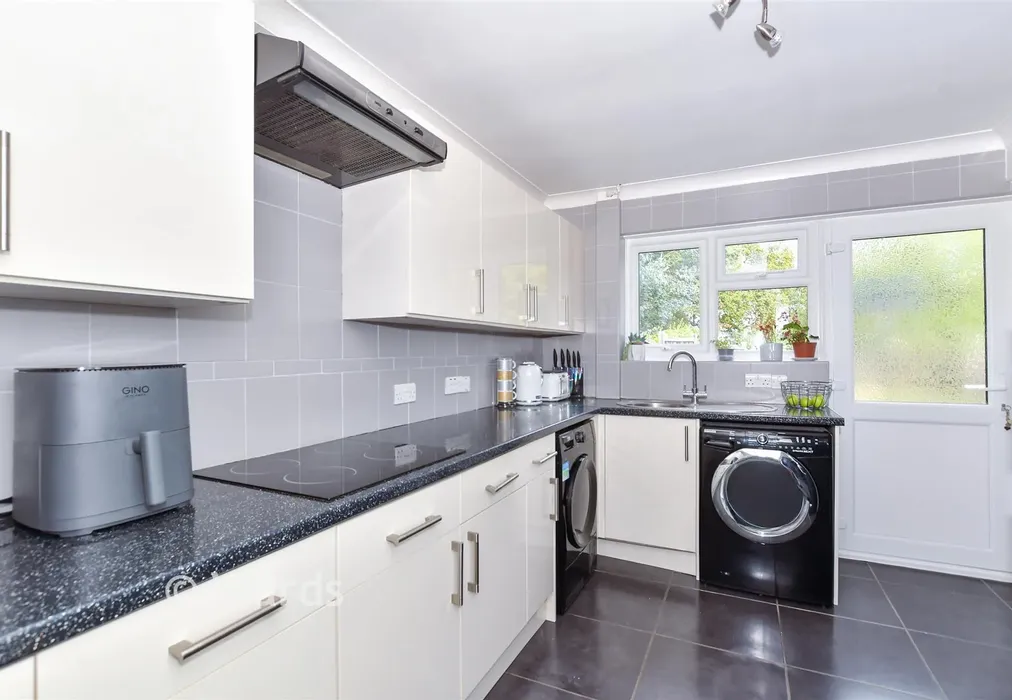 Kitchen - Lancashire Road, Maidstone, Kent - Wards of Kent