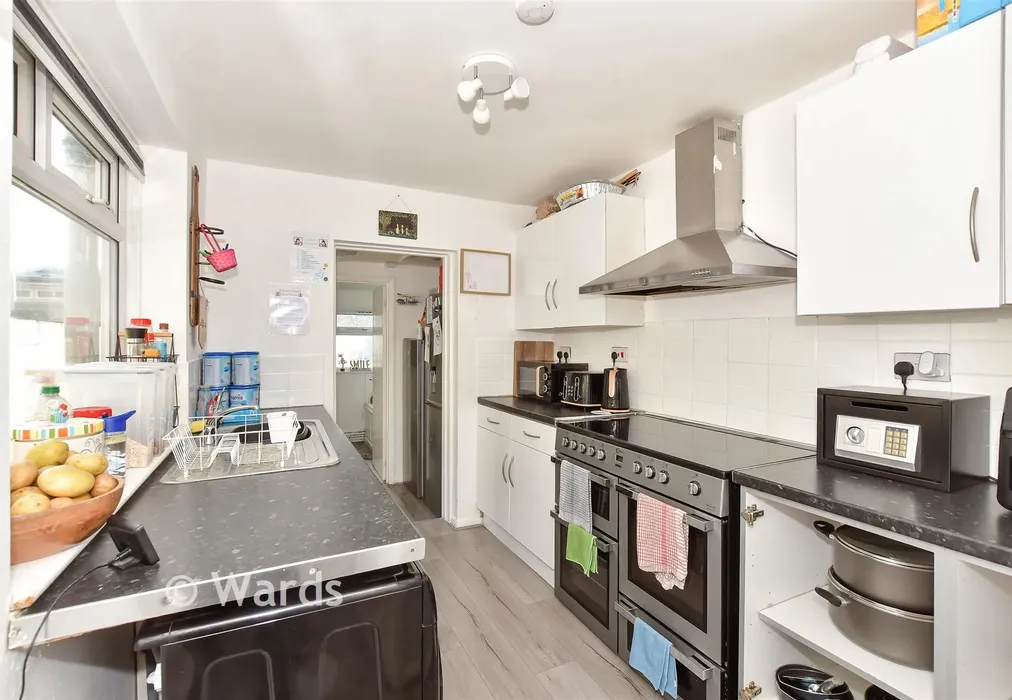 Kitchen - Jefferson Road, Sheerness, Kent - Wards of Kent