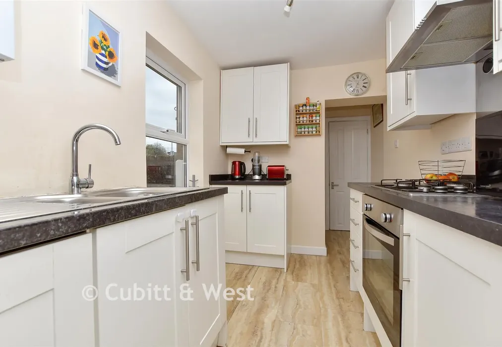 Kitchen - Sanderstead Road, South Croydon, Surrey - Wards of Kent