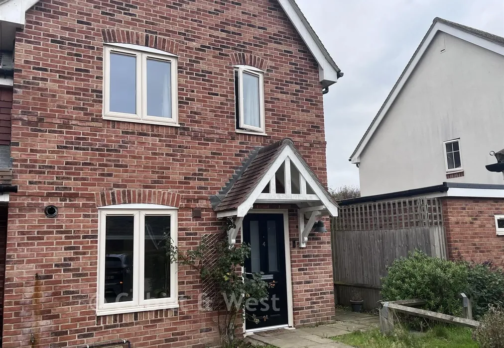 Front External - Meadow Close, Westcott, Dorking, Surrey - Wards of Kent