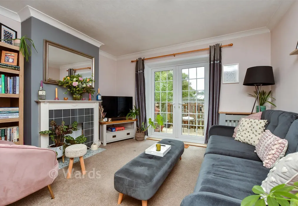 Lounge/Diner - Fulham Avenue, Margate, Kent - Wards of Kent