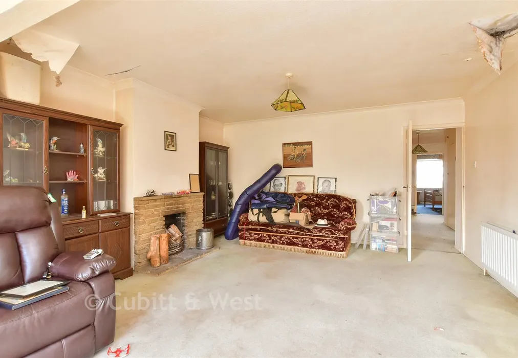 Lounge - Balsdean Road, Woodingdean, Brighton, East Sussex - Wards of Kent