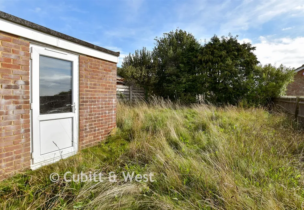 Garage - Balsdean Road, Woodingdean, Brighton, East Sussex - Wards of Kent