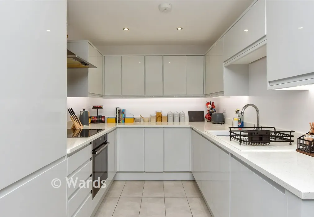 Kitchen - Beach Avenue, Birchington, Kent - Wards of Kent