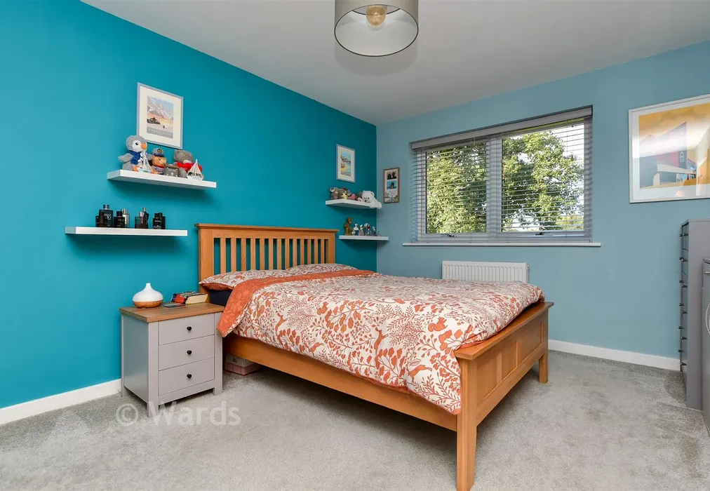 Bedroom 1 - Beach Avenue, Birchington, Kent - Wards of Kent