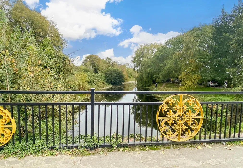 Canal - West Hythe Road, Hythe, Kent - Wards of Kent