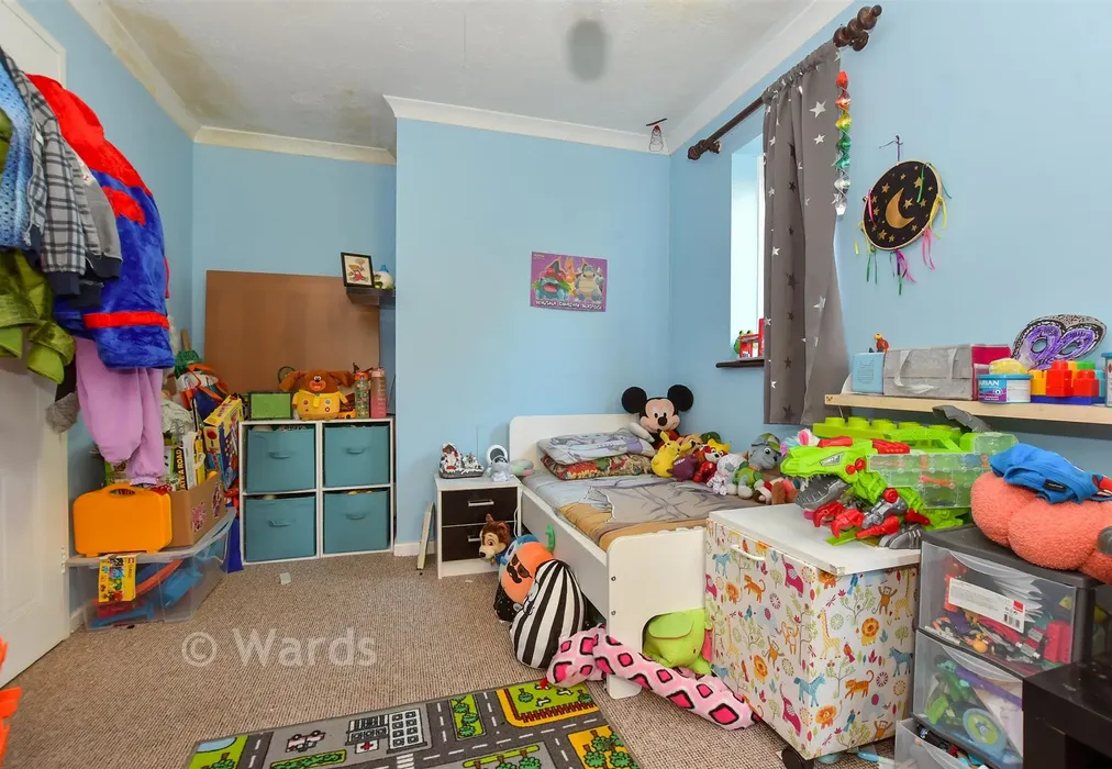 Bedroom 2 - Mayfield Avenue, Dover, Kent - Wards of Kent