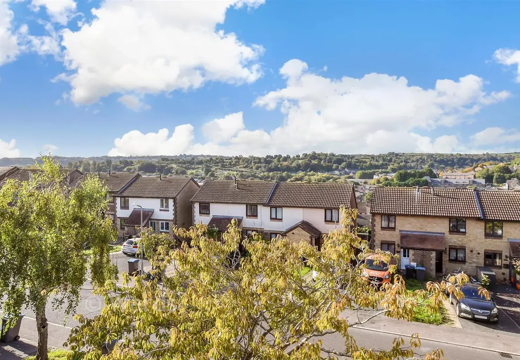 Views To Front - Mayfield Avenue, Dover, Kent - Wards of Kent