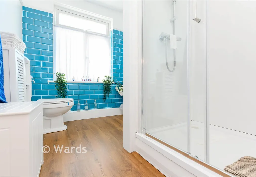Shower Room - Broom Hill Road, Strood, Rochester, Kent - Wards of Kent