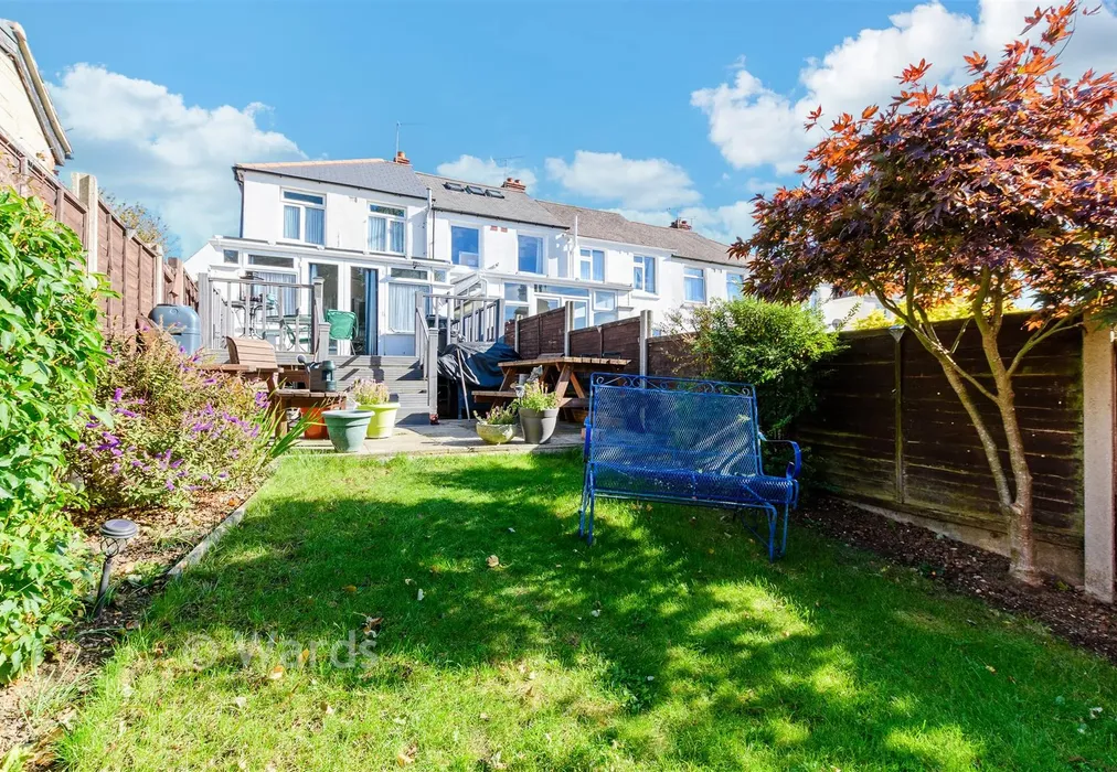 Rear Elevation - Broom Hill Road, Strood, Rochester, Kent - Wards of Kent