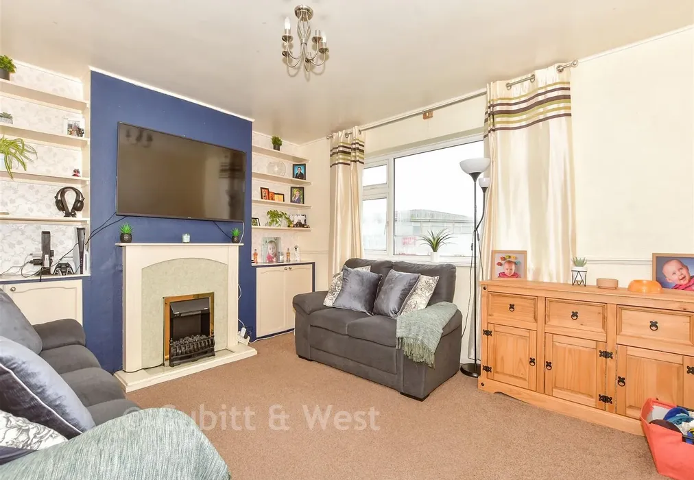 Lounge - Fairlands, Bognor Regis, West Sussex - Wards of Kent