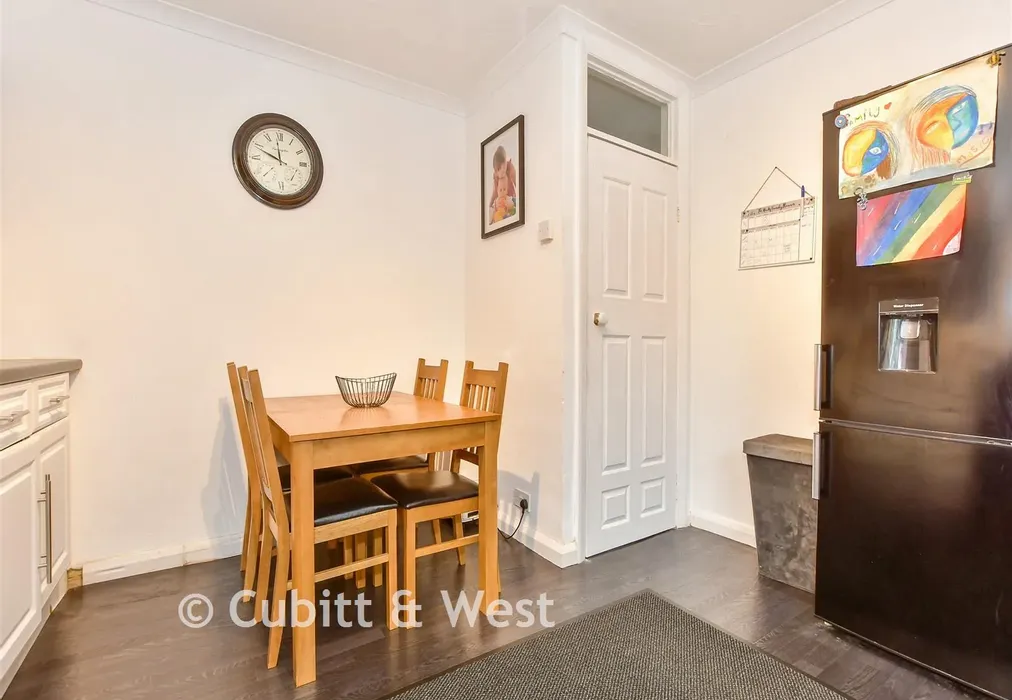 Kitchen - Fairlands, Bognor Regis, West Sussex - Wards of Kent