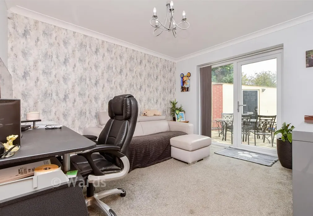 Study / Bedroom 4 - David Avenue, Cliftonville, Margate, Kent - Wards of Kent