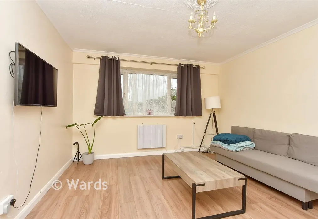 Lounge/Diner - London Road, Sittingbourne, Kent - Wards of Kent
