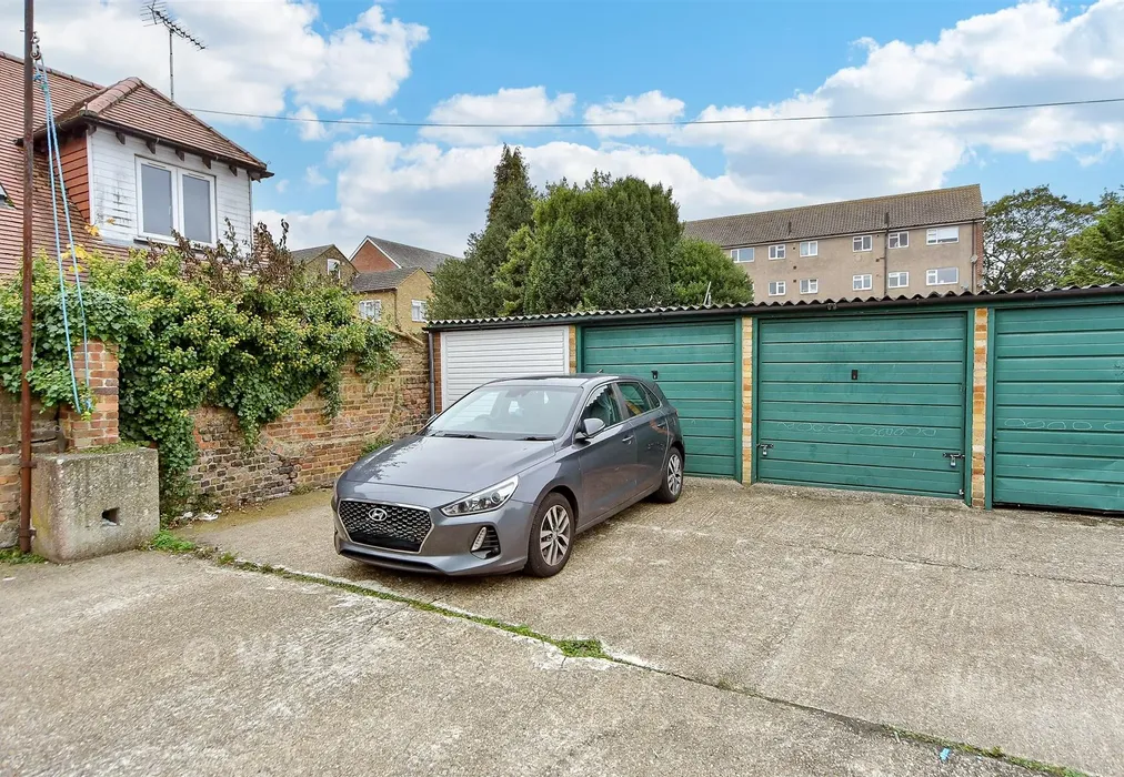 Garage - London Road, Sittingbourne, Kent - Wards of Kent