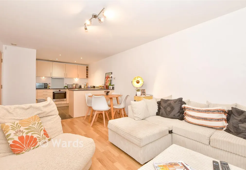Kitchen/Lounge/ Diner - Poynder Drive, Holborough Lakes, Kent - Wards of Kent