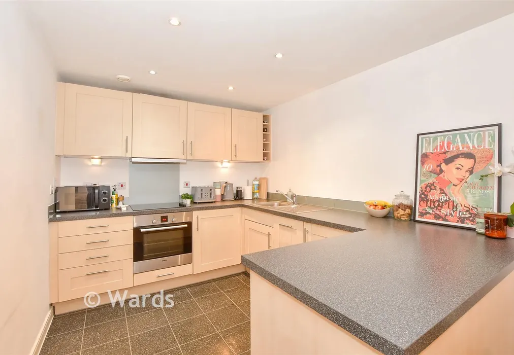Kitchen/Lounge/ Diner - Poynder Drive, Holborough Lakes, Kent - Wards of Kent