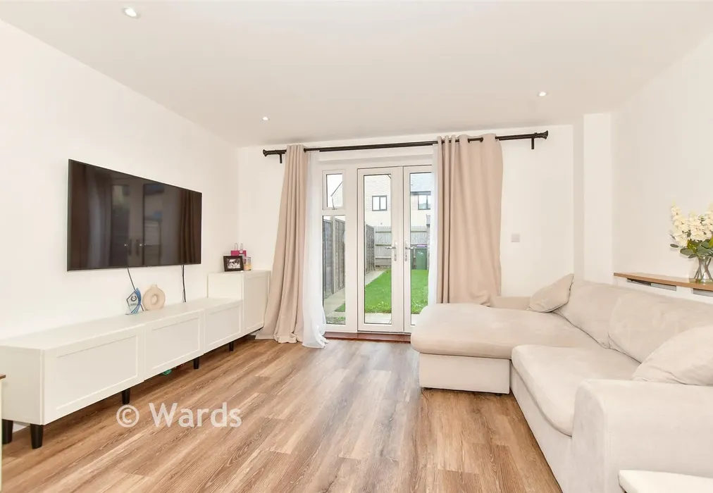 Lounge/ Diner - Ellis Grove, Sandgate, Folkestone, Kent - Wards of Kent