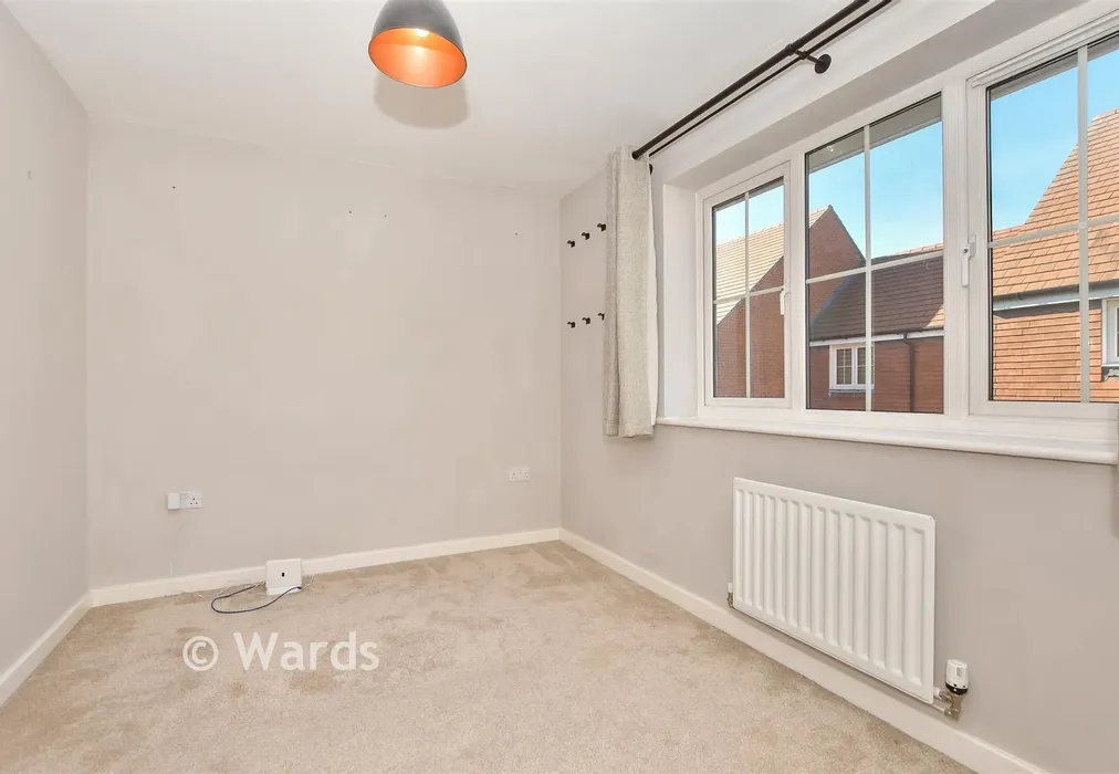 Bedroom 2 - Nuthatch Drive, Finberry, Ashford, Kent - Wards of Kent