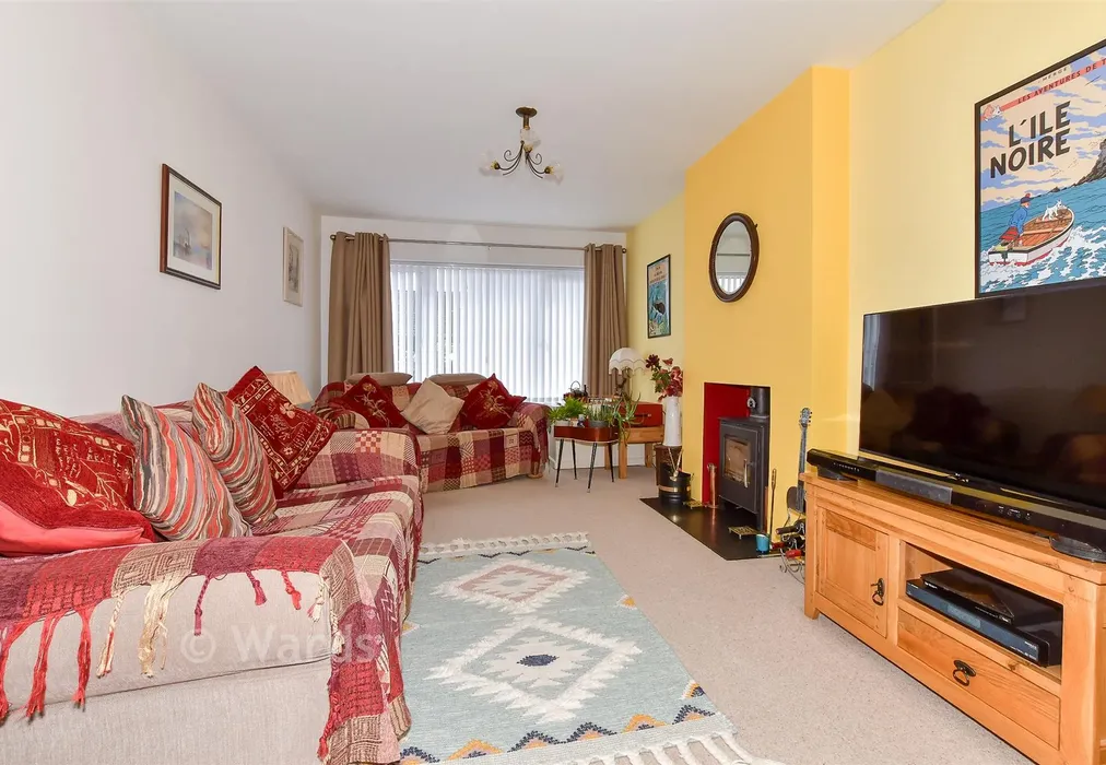Lounge - Willement Road, Faversham, Kent - Wards of Kent