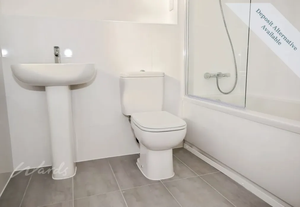 st bishop bathroom - Bishops Court, St. Bartholomews Place New Road ME1 - Wards of Kent