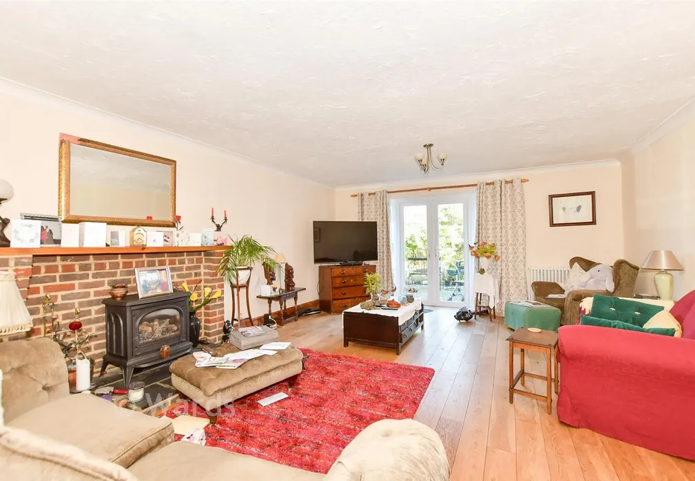 Lounge - Dunes Road, Greatstone, Kent - Wards of Kent