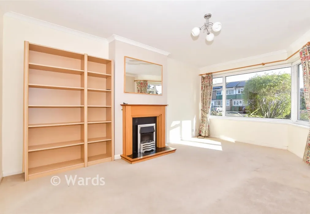 Lounge/Diner - Kingsgate Close, Maidstone, Kent - Wards of Kent