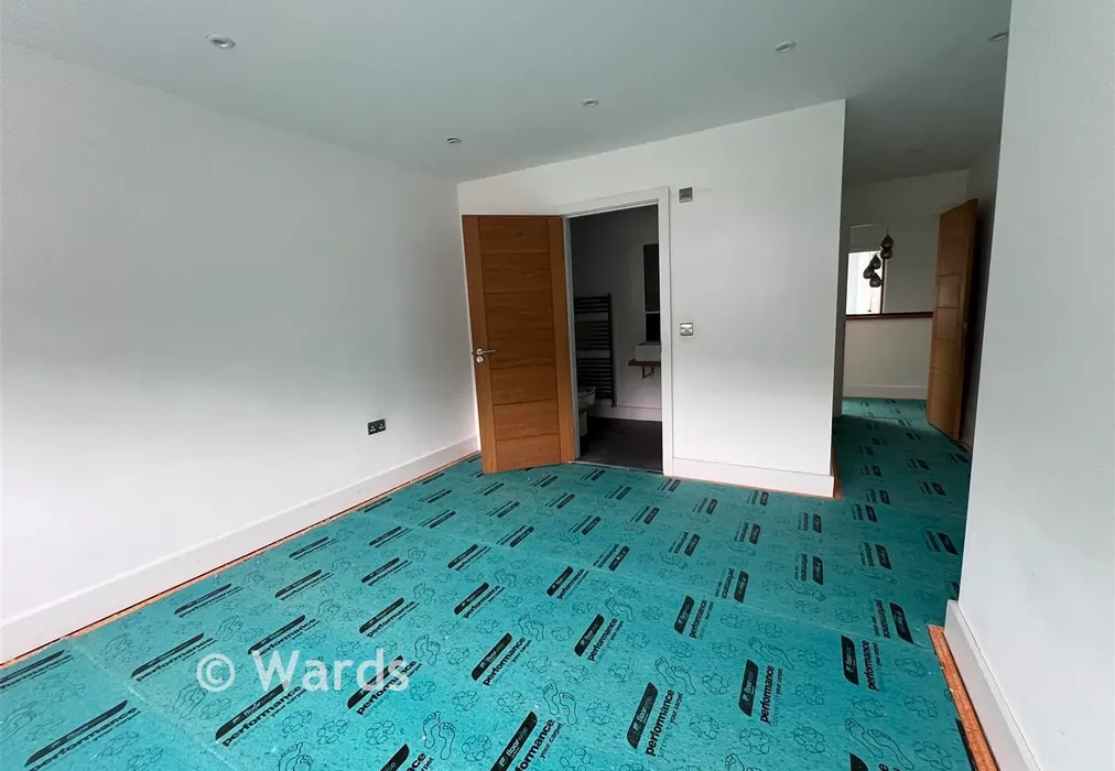 Bedroom 1 - Gladstone Road, Broadstairs, Kent - Wards of Kent