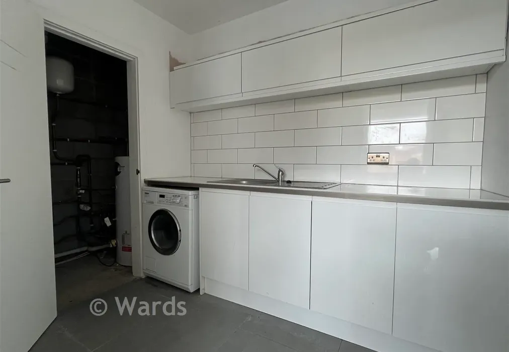 Utility Room - Gladstone Road, Broadstairs, Kent - Wards of Kent