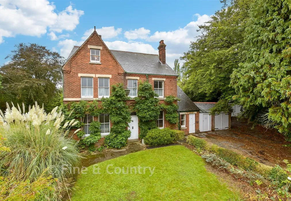 Front Elevation - Sturry Hill, Sturry, Canterbury, Kent - Wards of Kent