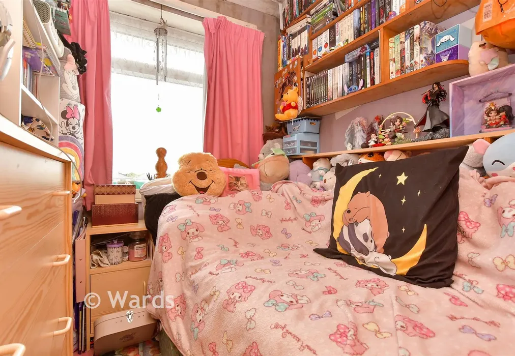 Bedroom 4 - Sundridge Drive, Walderslade, Chatham, Kent - Wards of Kent