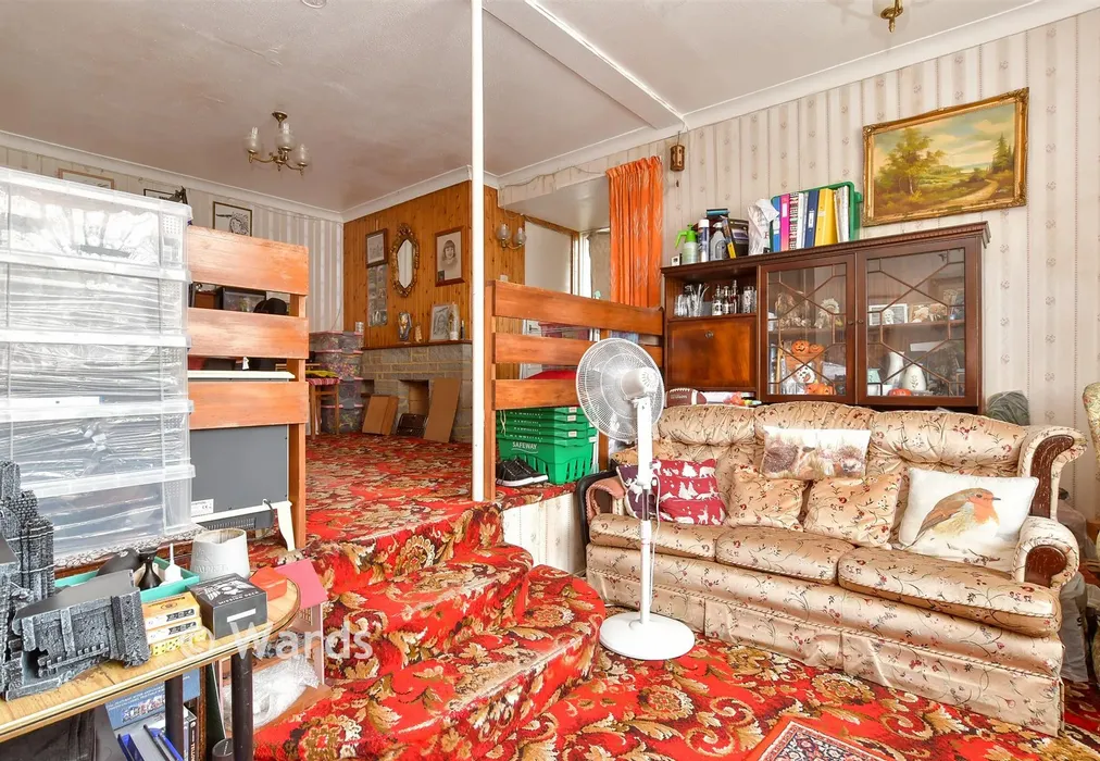 Lounge/Diner - Sundridge Drive, Walderslade, Chatham, Kent - Wards of Kent