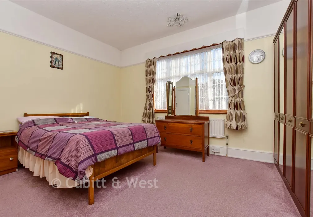 Bedroom 1 - Northampton Road, Croydon, Surrey - Wards of Kent