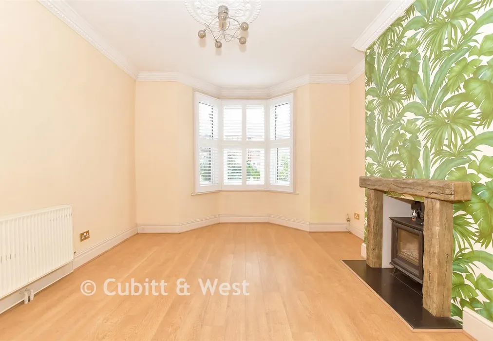 Lounge - Baffins Road, Copnor, Portsmouth, Hampshire - Wards of Kent