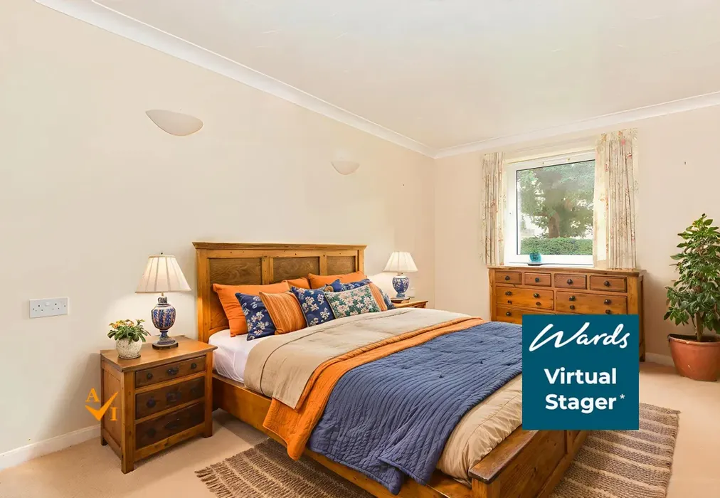 Bedroom 1 (Farmhouse style) - Waterloo Road, Tonbridge, Kent - Wards of Kent