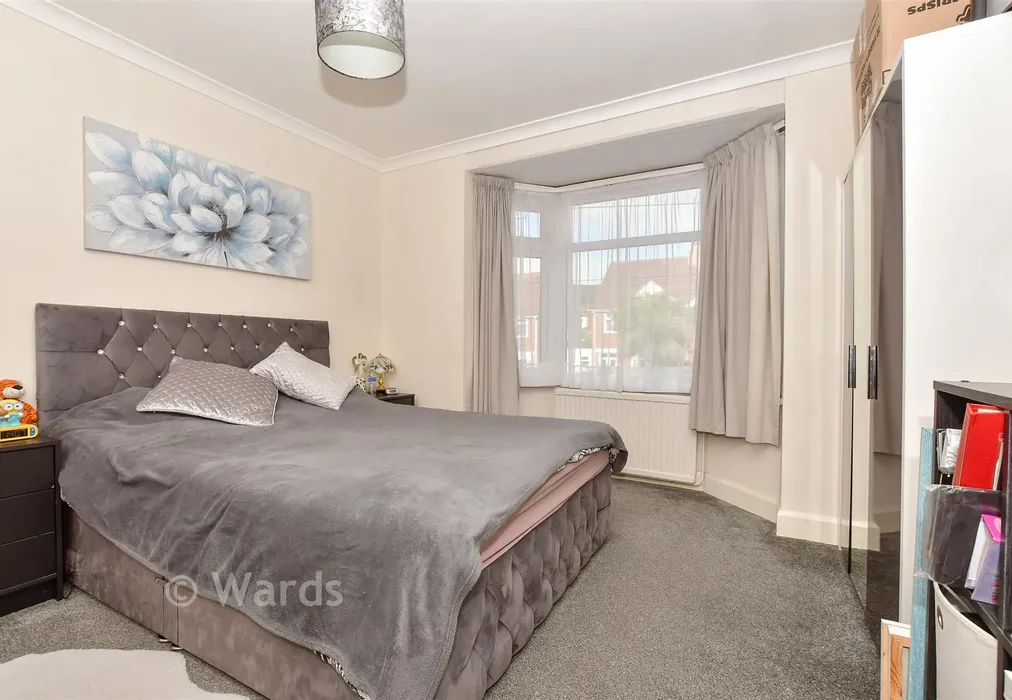 Bedroom 1 - Joyes Road, Folkestone, Kent - Wards of Kent