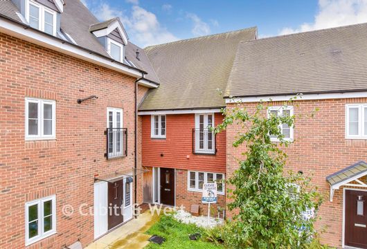 Dover Road, Tadworth, Surrey - Wards of Kent